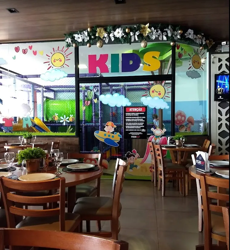 Steakout | Grelhados e Vinhos – foto 3 do espaço kids
