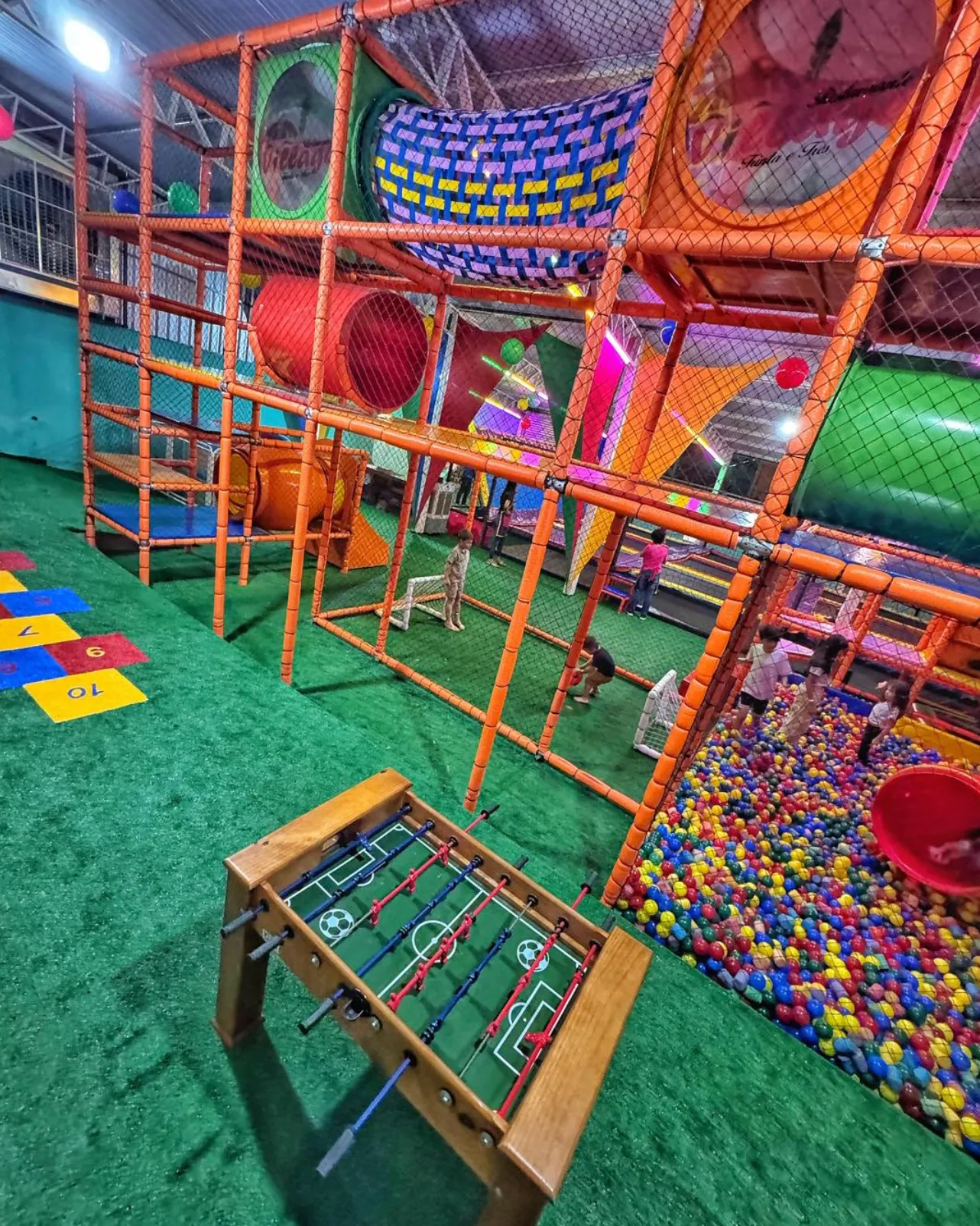 Village 33 – foto 2 do espaço kids