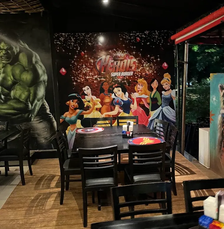 Heróis Burger – foto 3 do espaço kids
