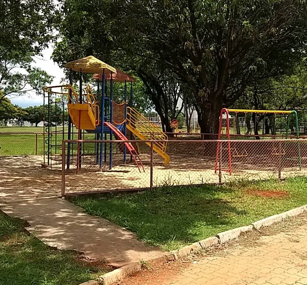 Rossoni Pastelaria e Carne de Sol (Cruzeiro Velho) – foto 2 do espaço kids