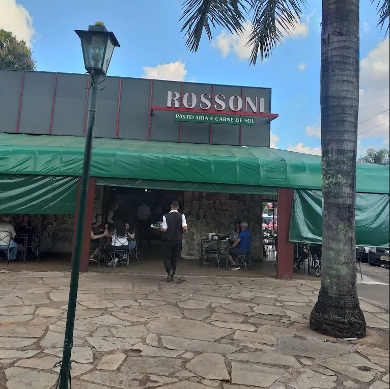Rossoni Pastelaria e Carne de Sol (Cruzeiro Velho) – foto 3 do espaço kids