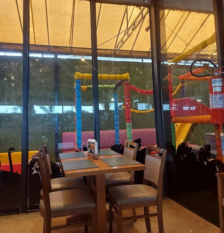 Tarumã Cozinha e Bar (Sudoeste) – foto 3 do espaço kids